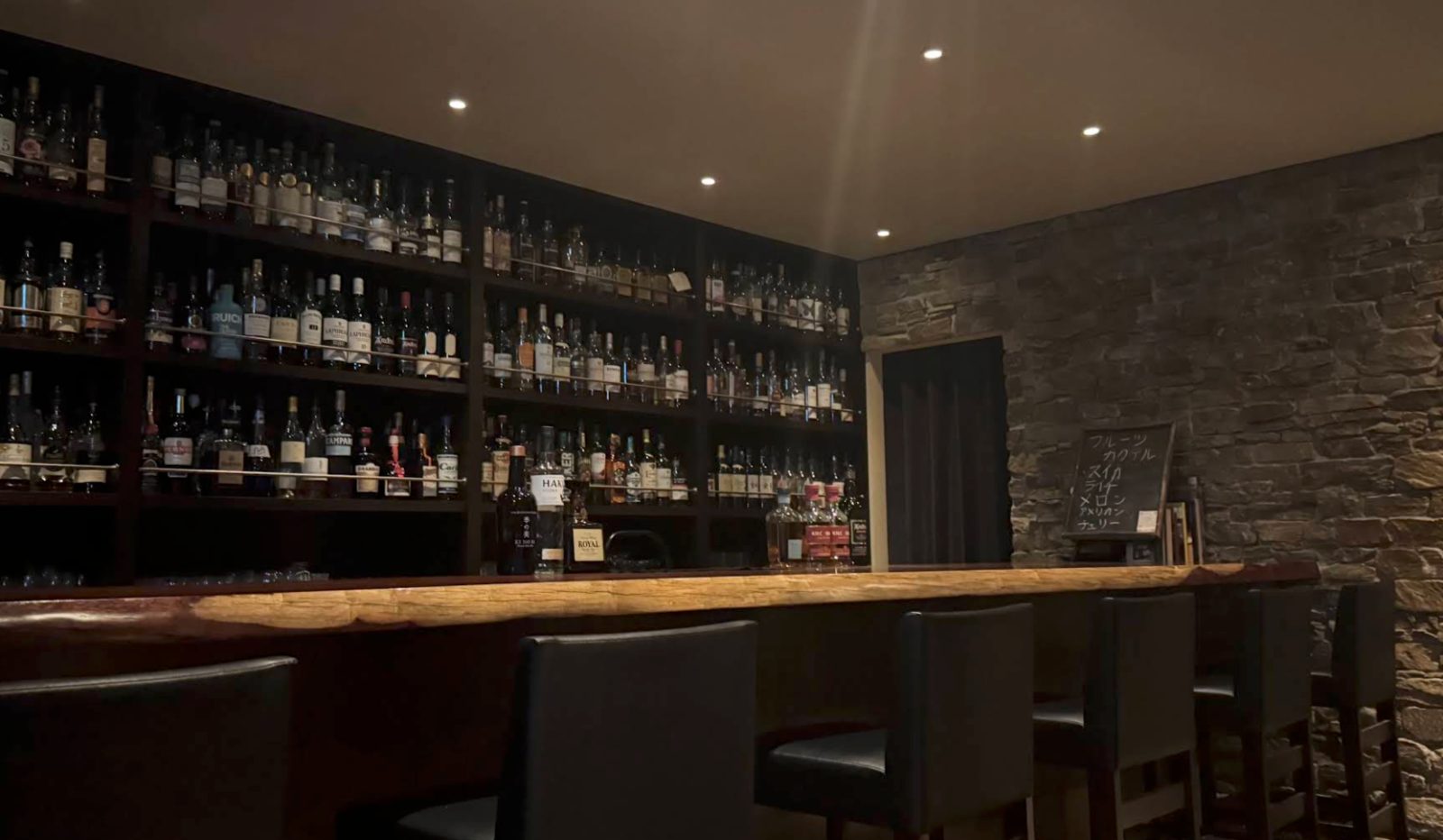 Bar Calluna Asakusa 店内写真